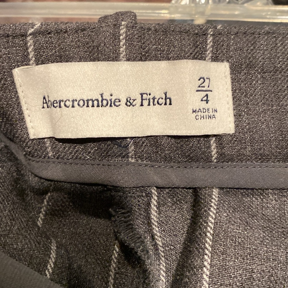 Abercrombie & Fitch Charcoal Grey Pinstripe Wide Leg Trouser Pants. Size 27/4 - Picture 5 of 10